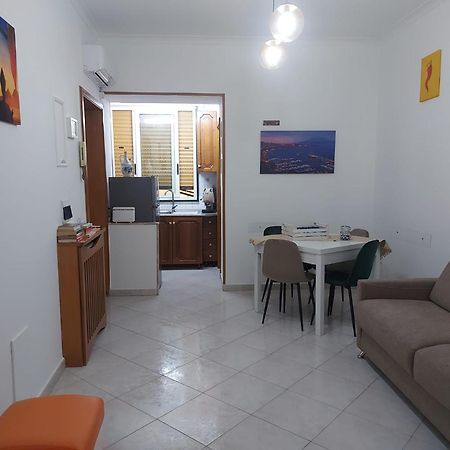 Apartamento Casa Genoveffa Napoli Centro Exterior foto